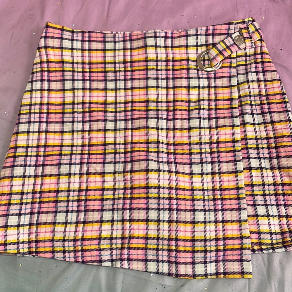 Girls skirt/shorts